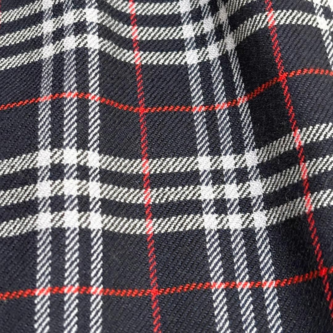 美品✨BURBERRY GOLF スカート ひざ丈 ノバチェック 黒色 11 美品 販売 Burberry ノバチェックひざ丈スカート ネイビー