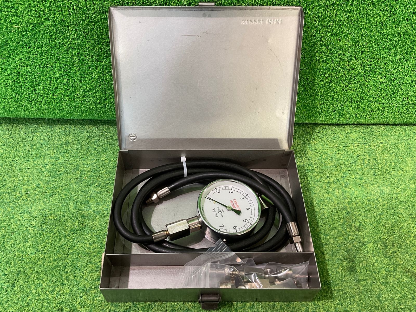 動作未 日平機器 HE-70 エンジン油圧計 ケース有 全て揃っているか不明 25-144