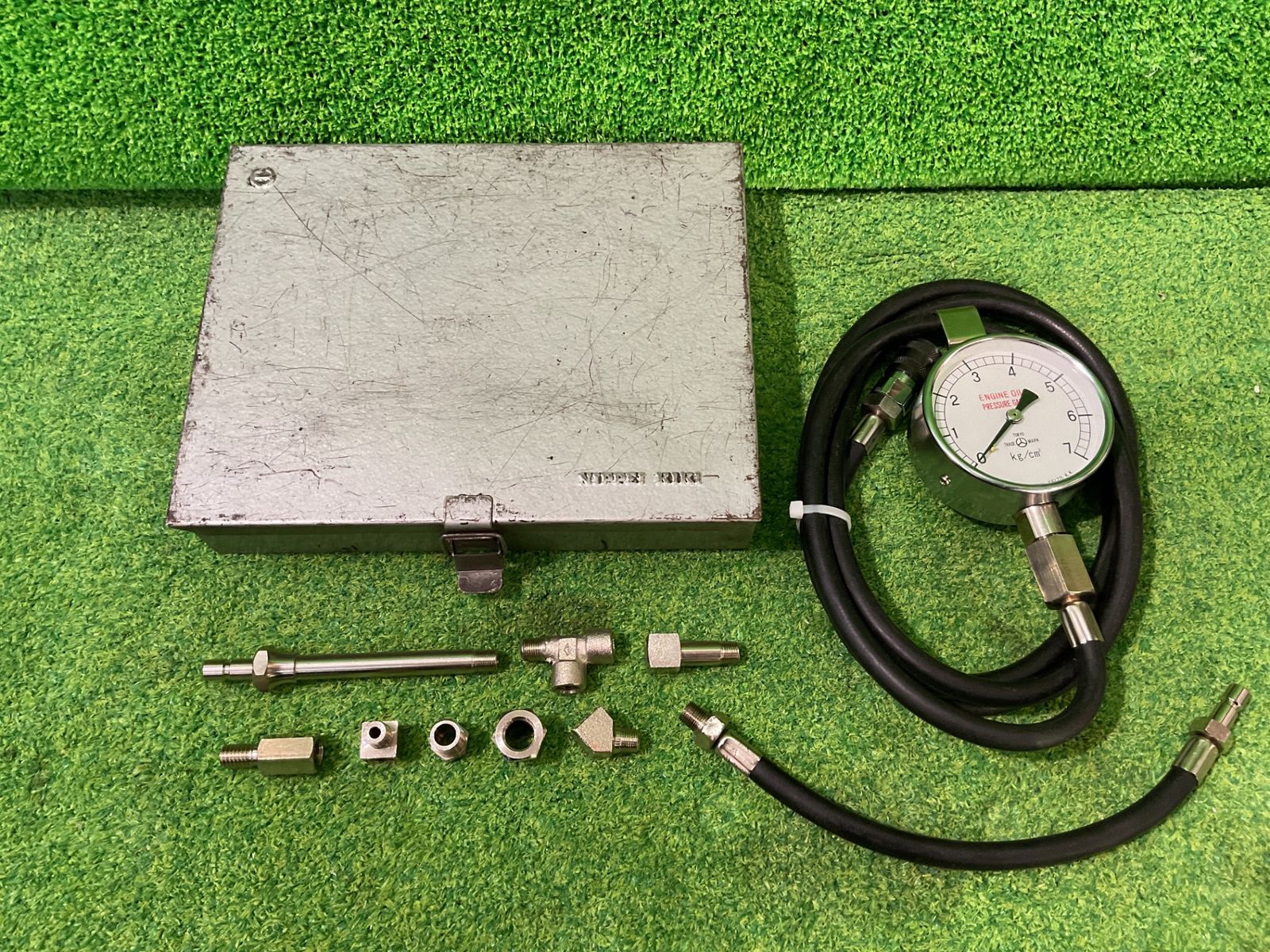 動作未 日平機器 HE-70 エンジン油圧計 ケース有 全て揃っているか不明 25-144