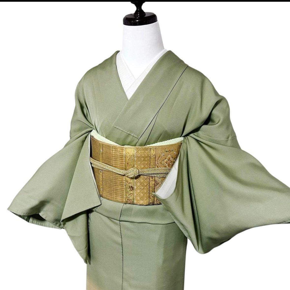 未使用　新品　美品　袷　正絹　金箔　訪問着　フルセット　4点 新品 美品 袷 正絹 金箔 訪問着 フルセット 4点 - メルカリ