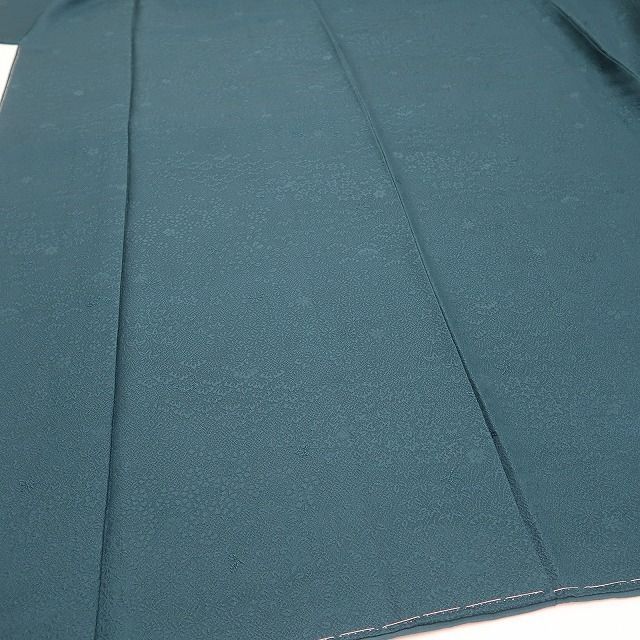 仕付け糸付 きちんと感も品格も叶える高麗納戸色の美しさ