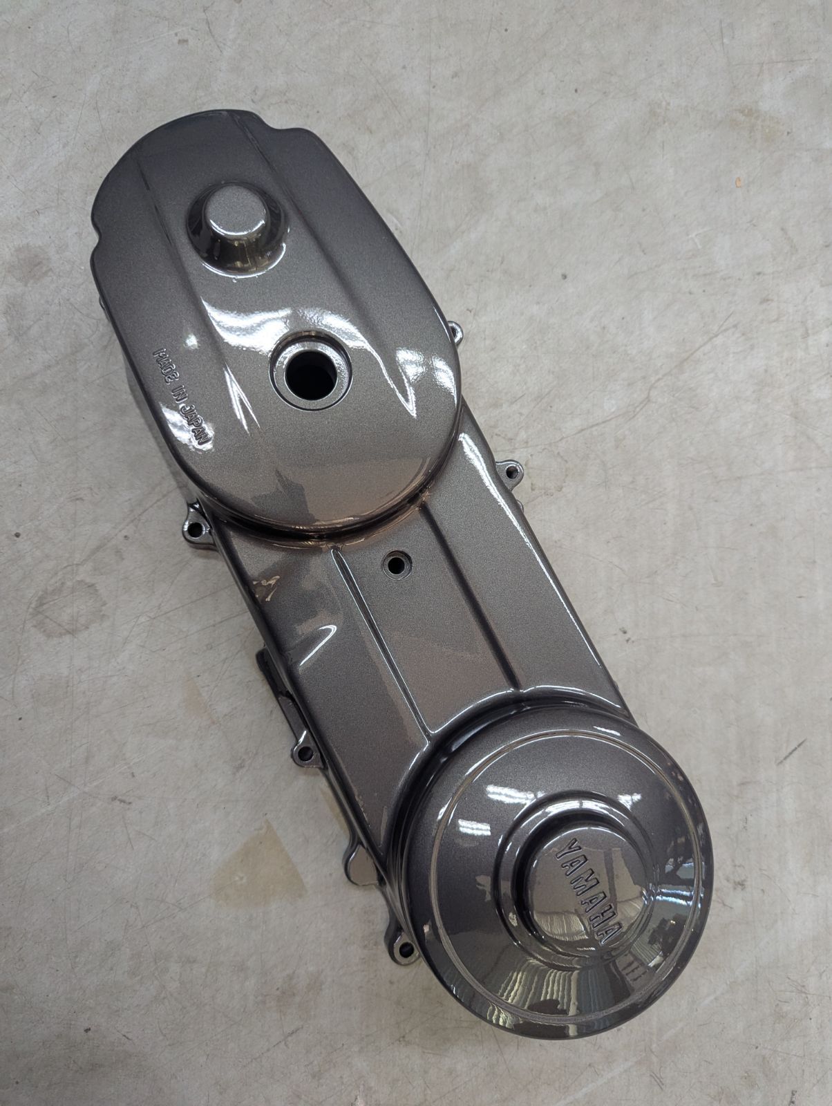 ヤマハ 27 V ジョグ クランクケースカバー