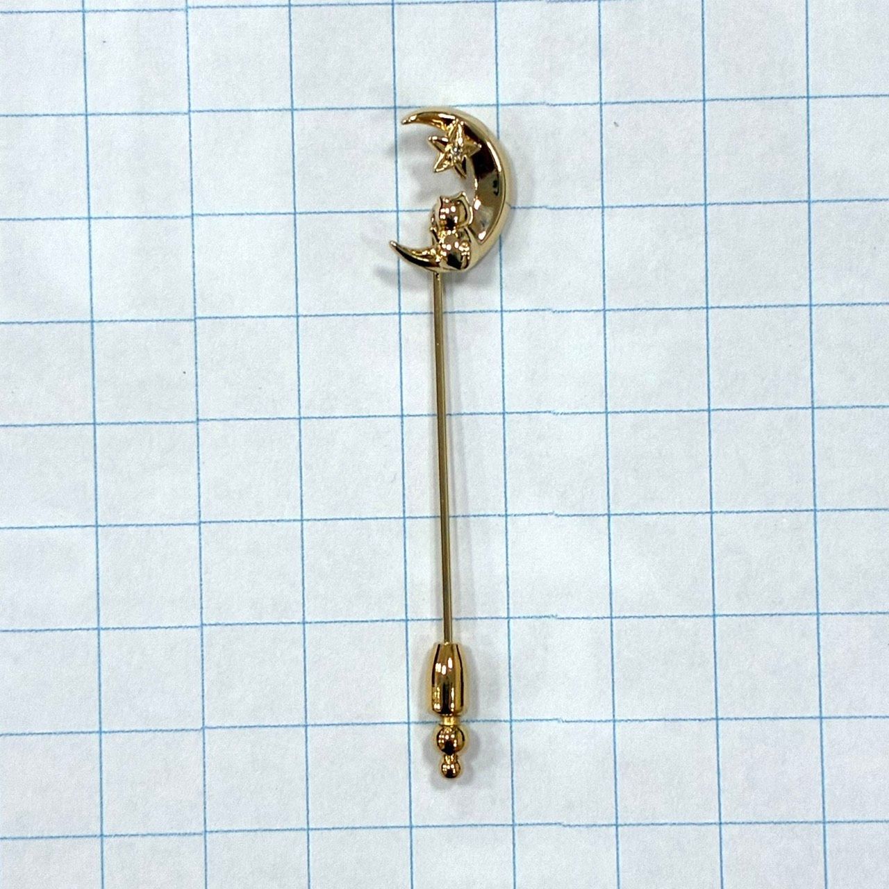 新品仕上済み K18 ダイヤモンド ピンブローチ D:0.01ct ネコ 月 三日月