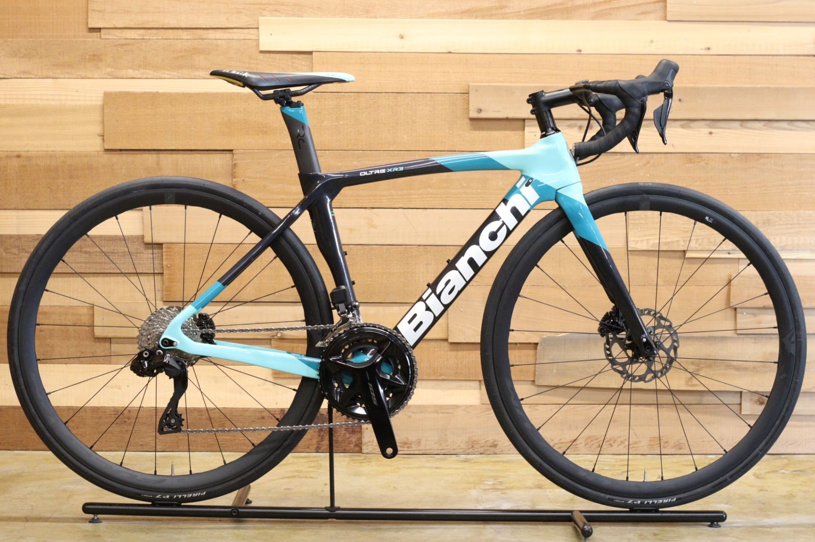 ビアンキ BIANCHI オルトレ OLTRE XR 3 DISC 2025 105 R 7170 Di 2 12 S カーボン ロードバイク