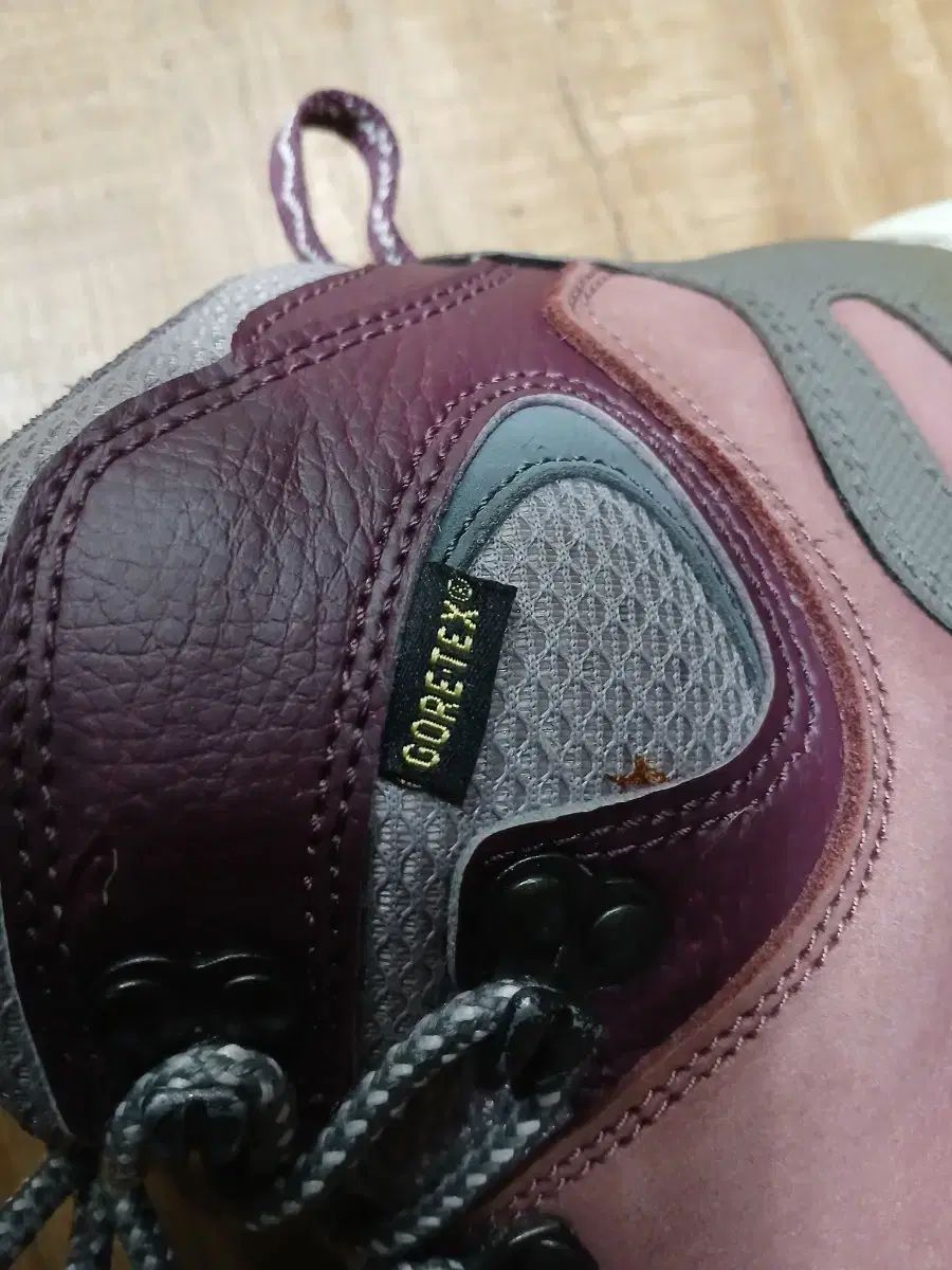  トレクスタ GORE TEX ゴアテックス 登山靴 レディース 235 mm テーブルクロス 釣り用品 登山靴 トレッキングシューズ アウトドアシューズ