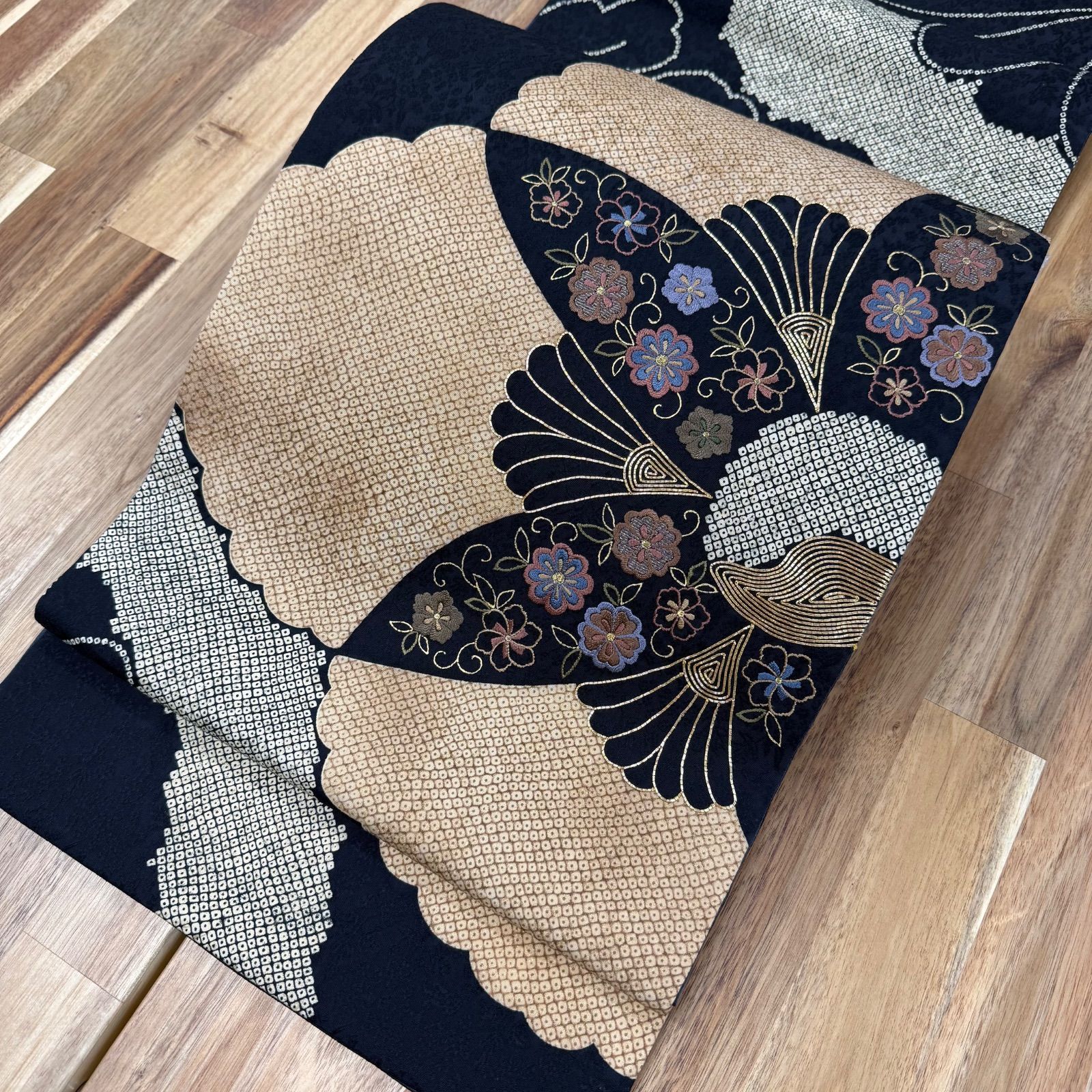 鷹ヶ峰 しょうざん 本手加工友禅刺繍袋帯 お仕立て上がり 名門のお品を証紙ナシ破格値でご奉仕します