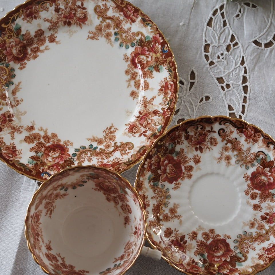 英国アンティーク サミュエルラドフォード トリオA カップ&ソーサー F8