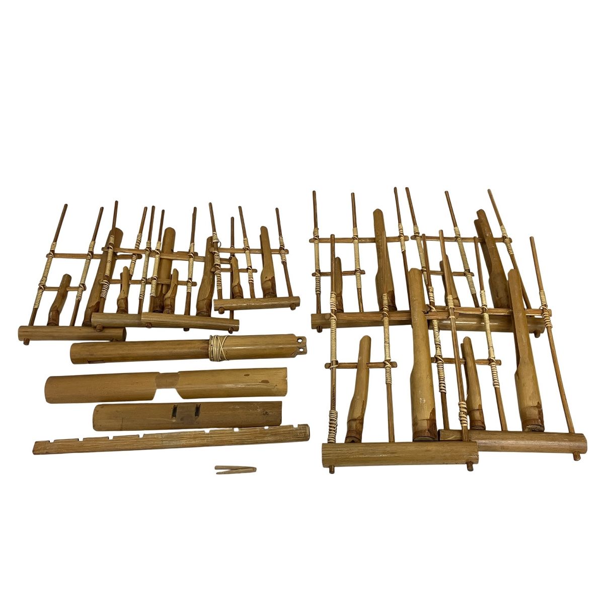 アンクルン インドネシア民族楽器 メーカー不明 竹製楽器