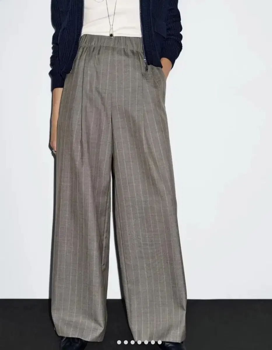 マッシモ ドゥッティ ピンストライプ ワイド 100 ウール パンツ 5015 687 mole