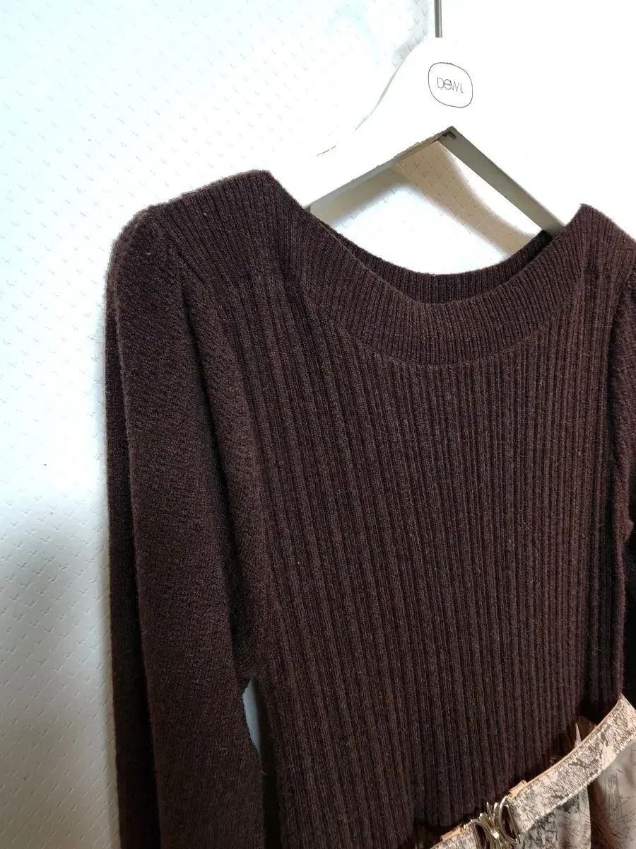 リップライン ニット