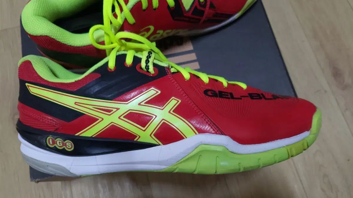 270 アシックス コート テニスシューズ ブラスト