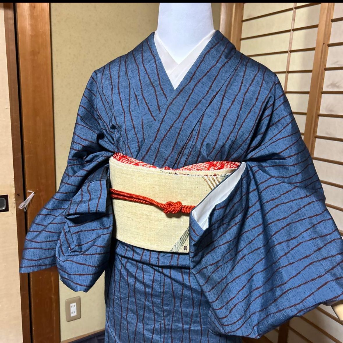 未使用近い 美品 袷 正絹 結城紬 小紋 フルセット 身丈165 裄丈66.5 未使用近い 美品 袷 正絹 結城紬 小紋 フルセット 身丈165 裄丈66.5