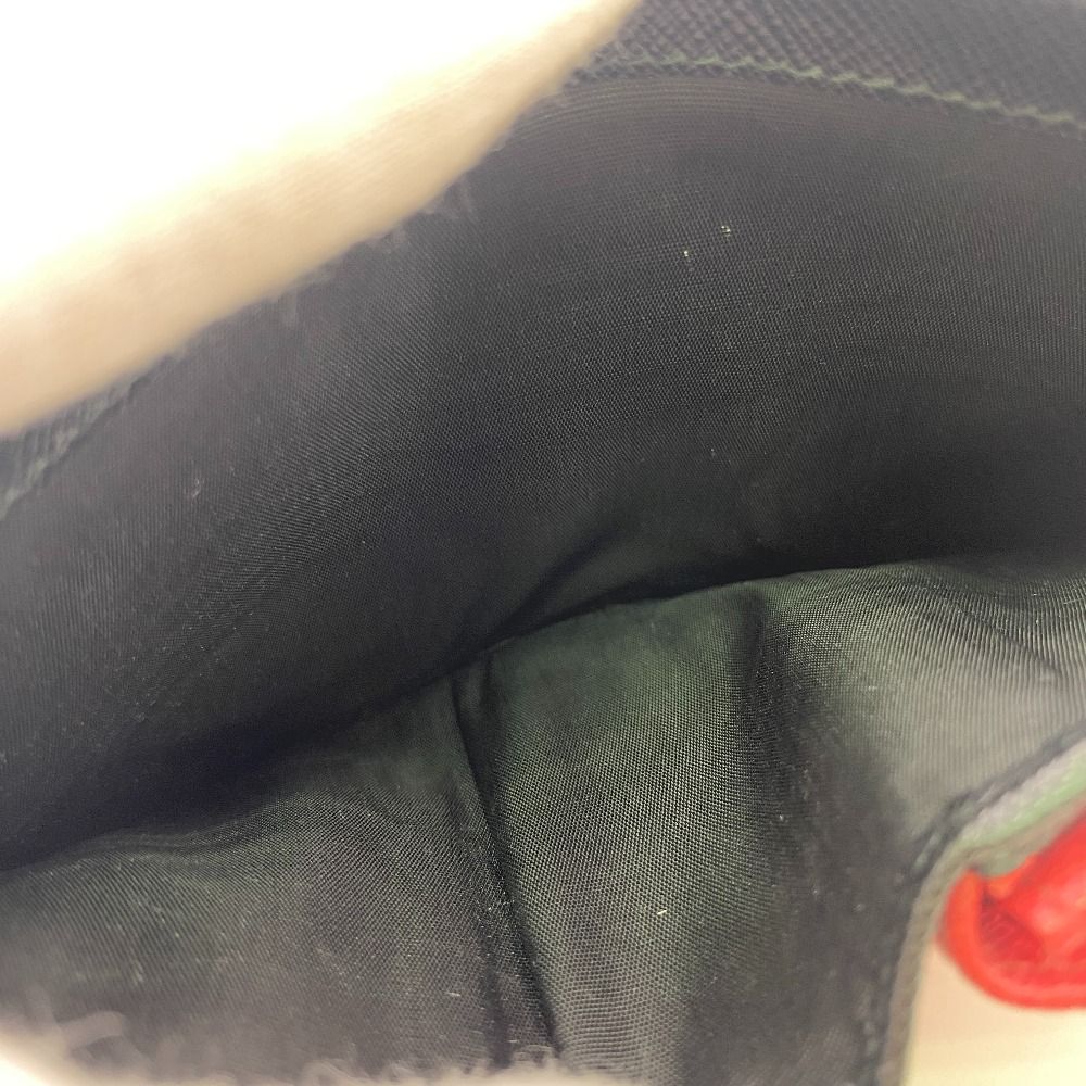 コンパクトウォレット 二つ折り財布