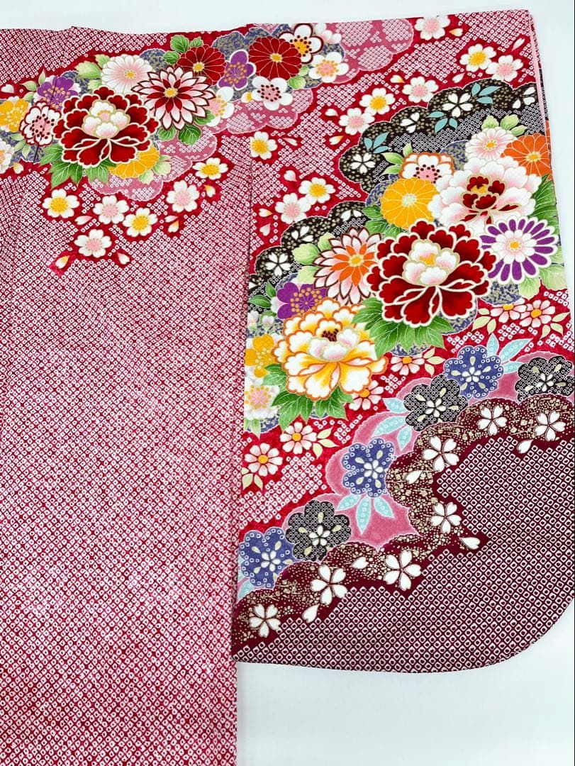 二尺袖 ポリエステル 金彩 牡丹 袴用 MOP 545