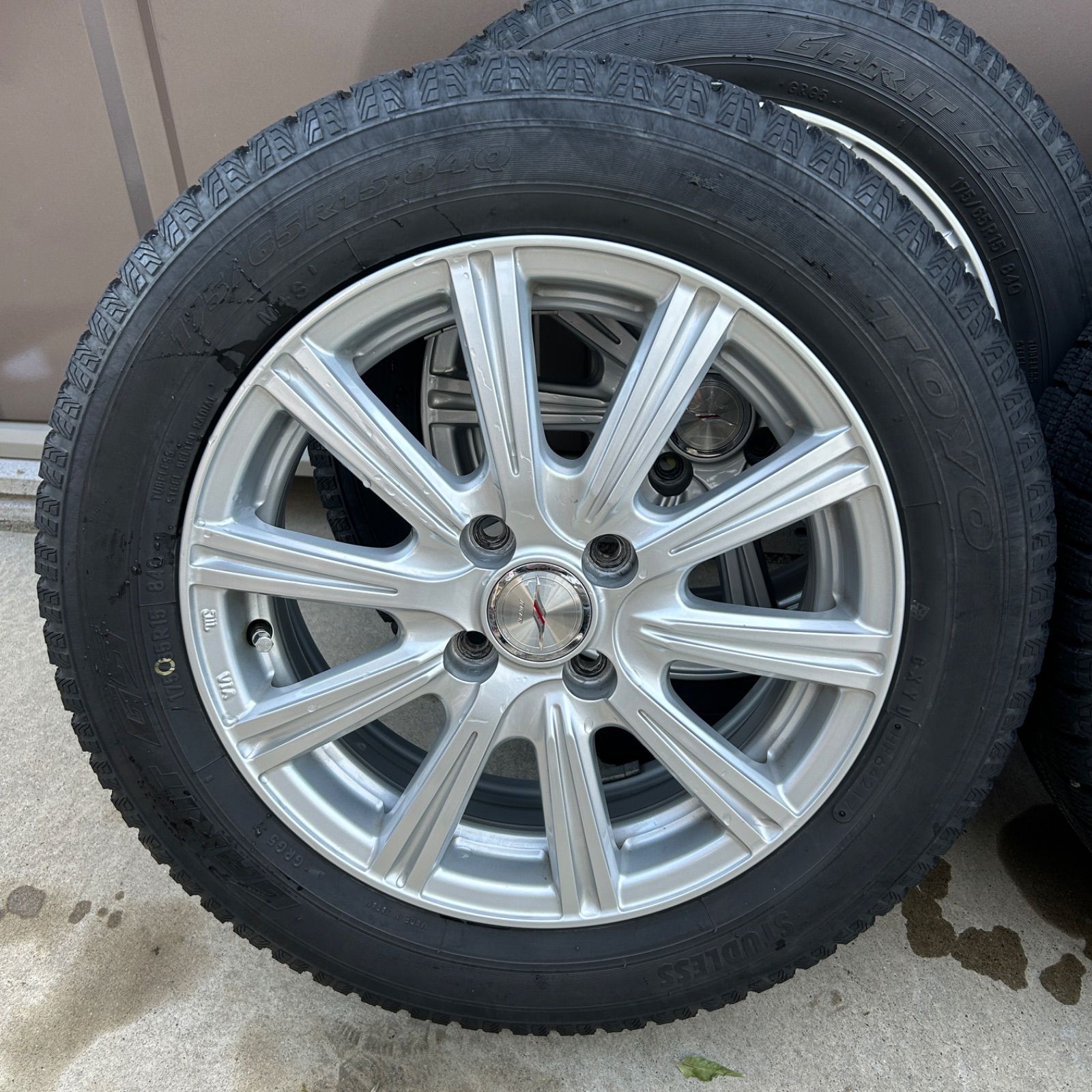 愛知県愛西市 JOKER ジョーカー 175 65 R 15 5 1 2 J TOYO GARIT G ガリット 2017年製 スタッドレスタイヤ アルミホイールセット ラクルモーター館