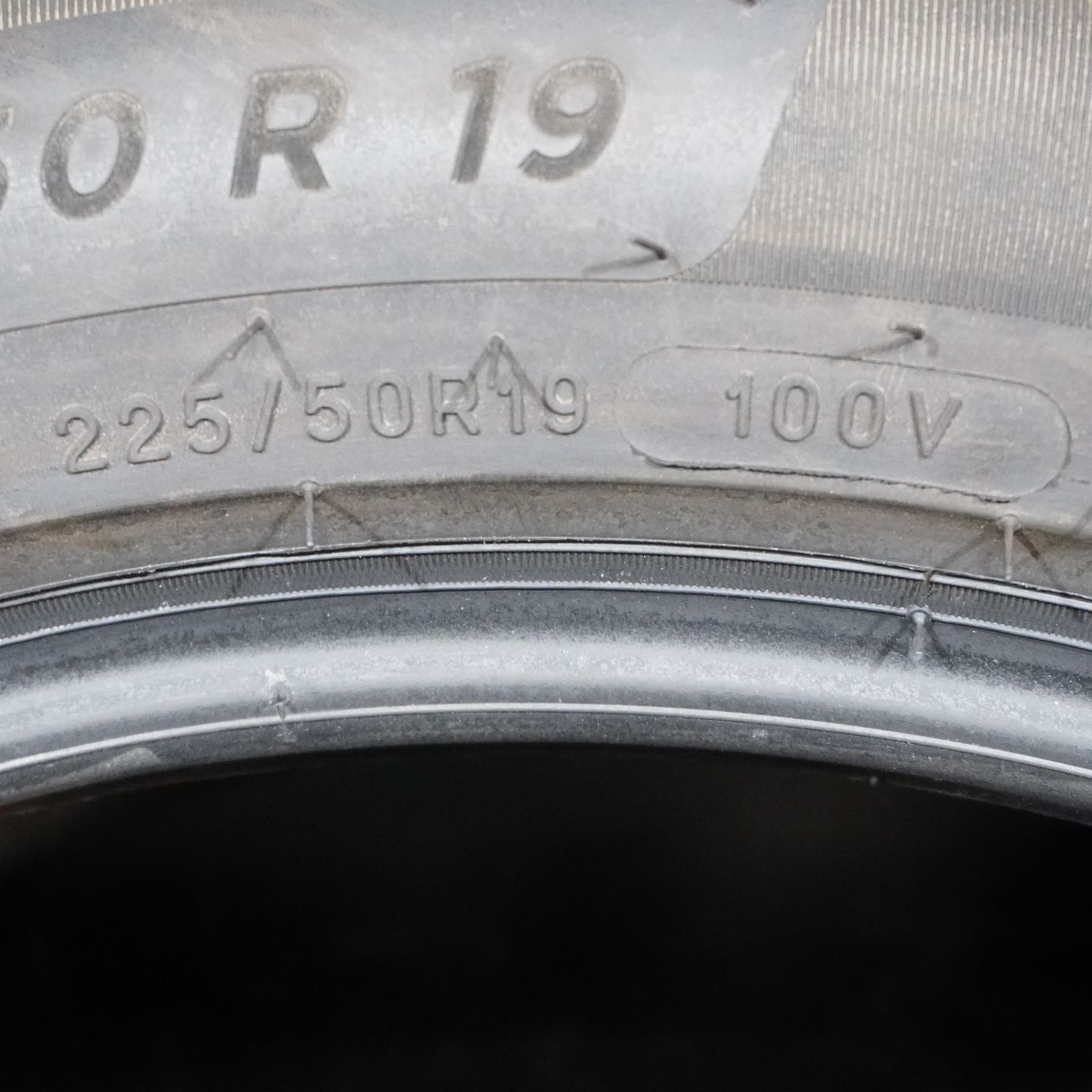  22年製 バリ山 ミシュラン eプライマシー 225 50 R 19 4本 RS Q 3等 19インチ サマータイヤ ノーマルタイヤ