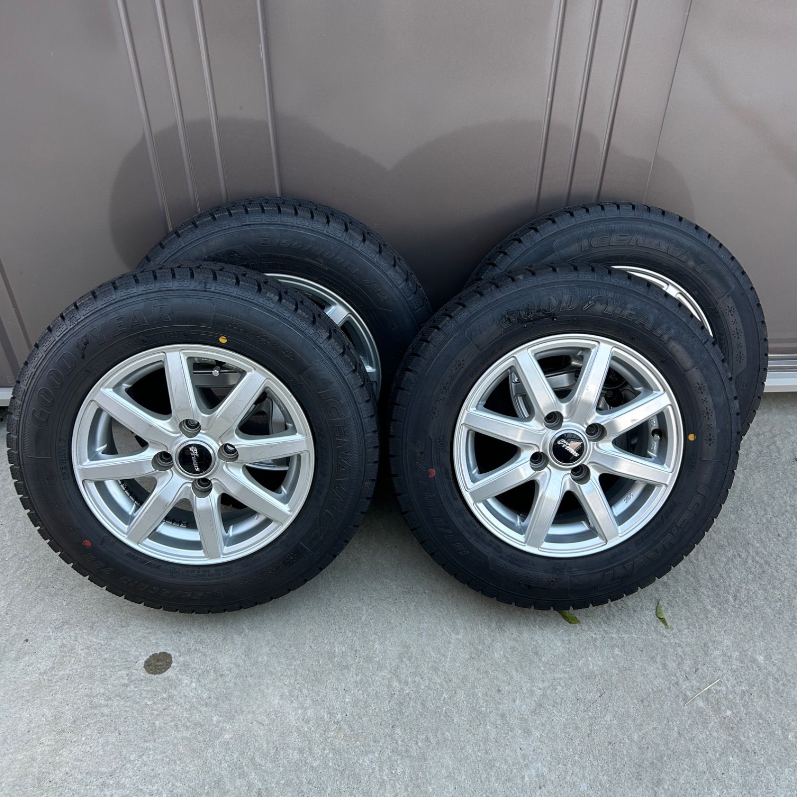 愛知県愛西市 SIBILLA ME シビラ エムイー 155 80 R 13 5 J GOOD YEAR グッドイヤー アイスナビ 製 スタッドレスタイヤ アルミホイールセット 軽自動車 ラクルモーター館