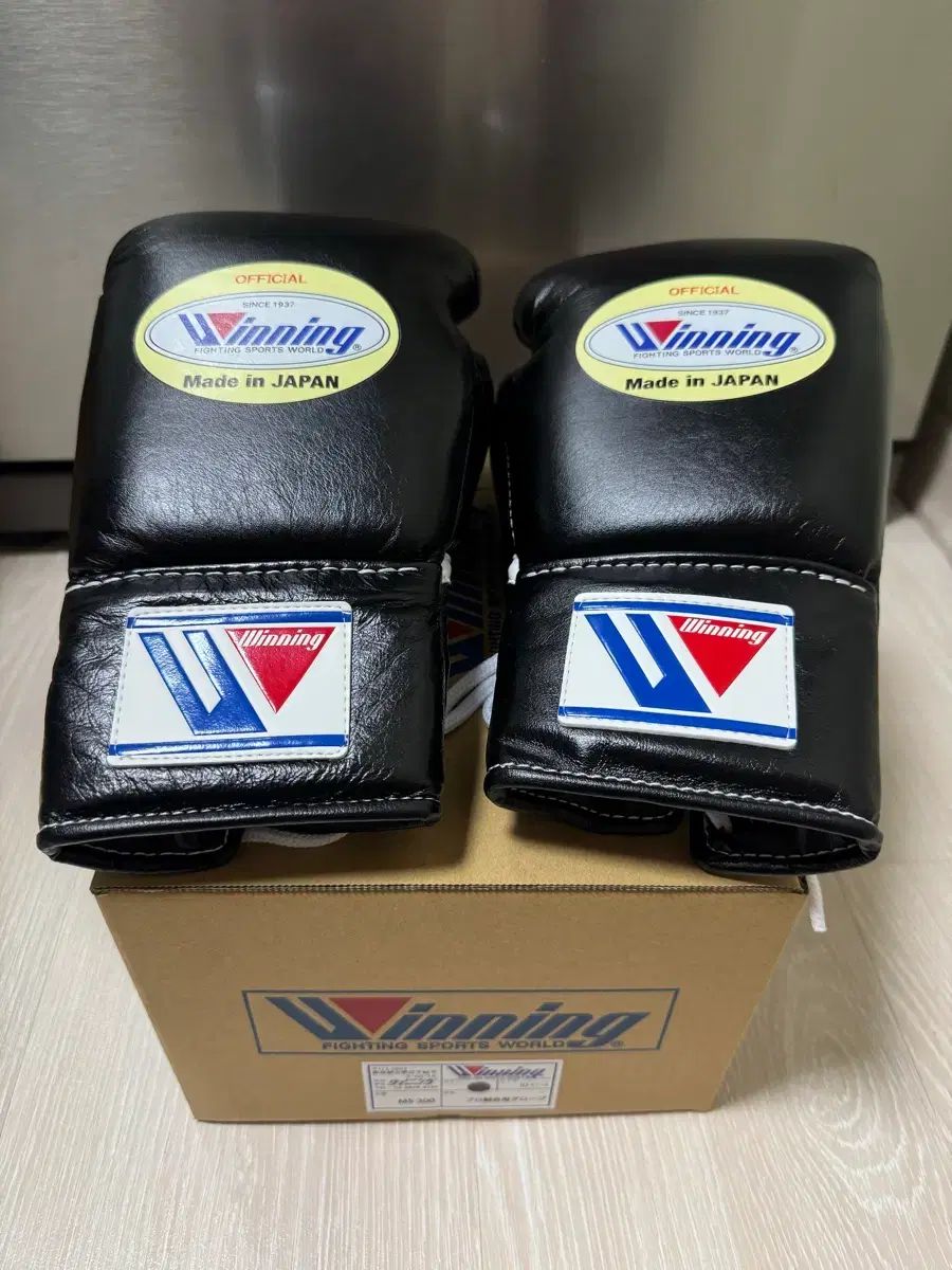 ウィニング 10オンス 紐タイプ ブラック