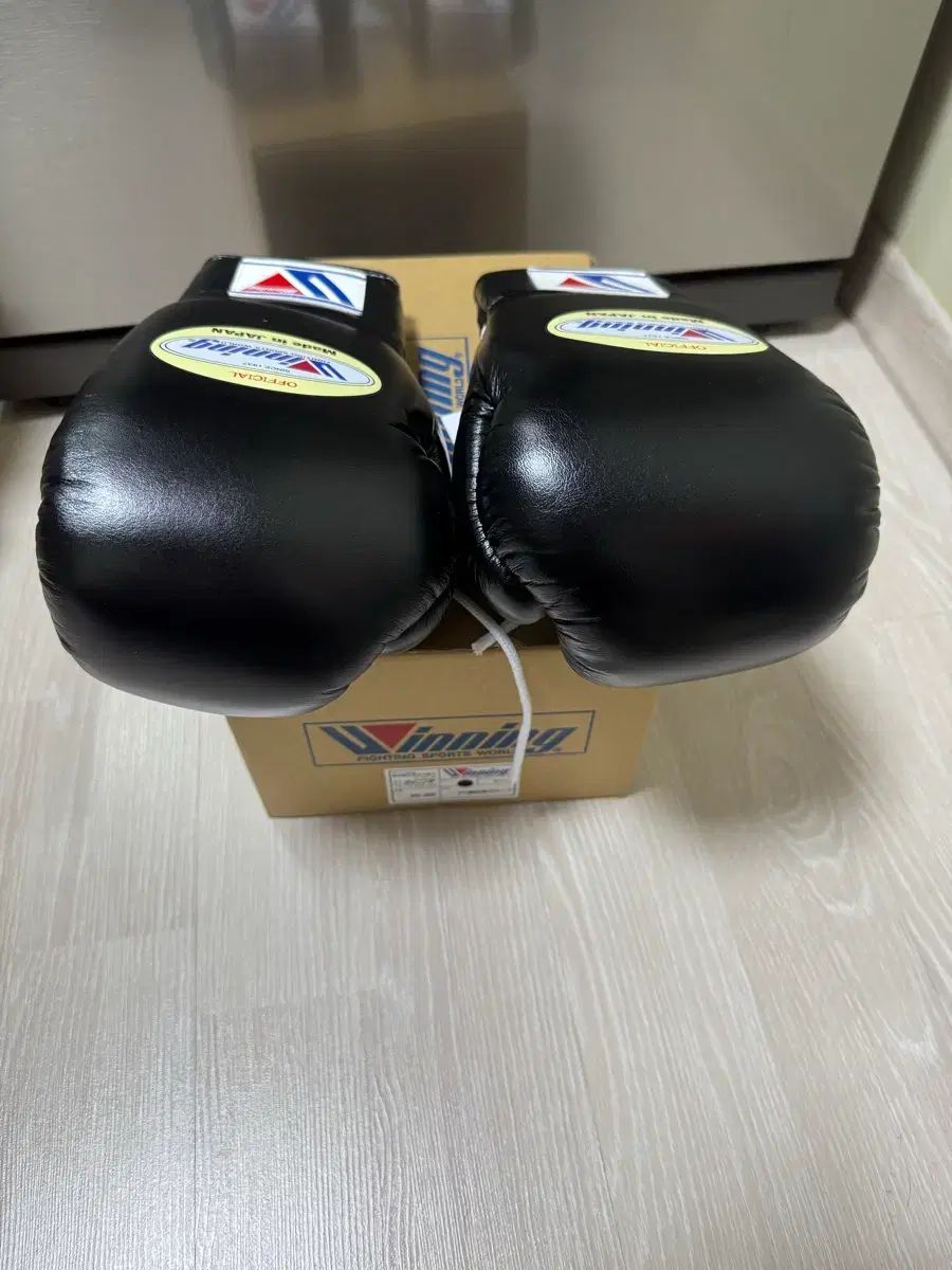 ウィニング 10オンス 紐タイプ ブラック