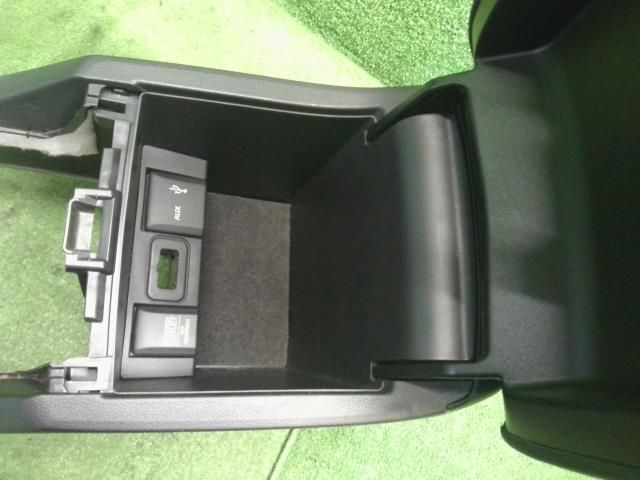 中古】アコード DAA-CR6 コンソールボックス 83450-T2M-T01ZA 自社品番