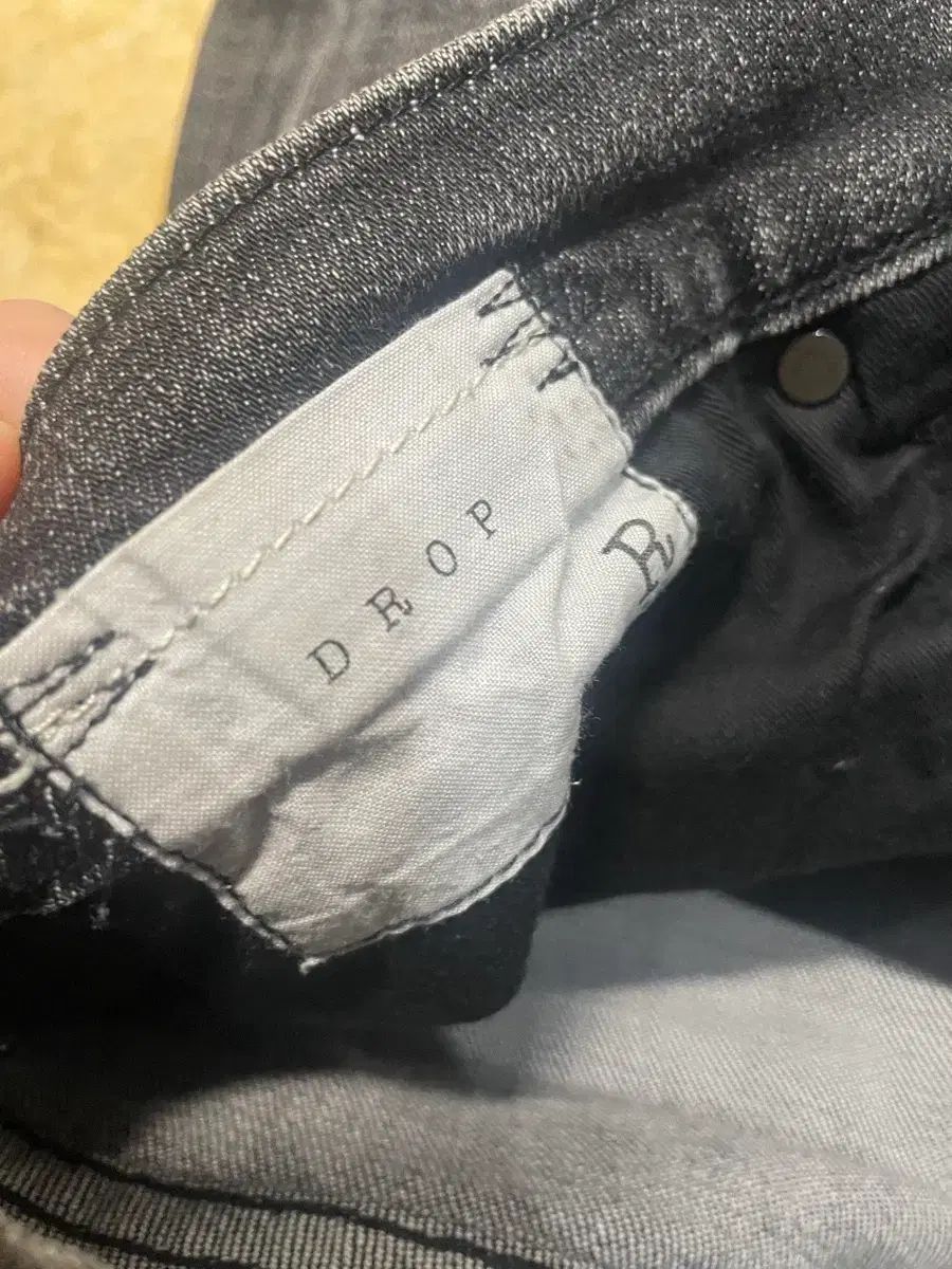 R 13 アール サーティーン アルサテン ドロップ ジーン