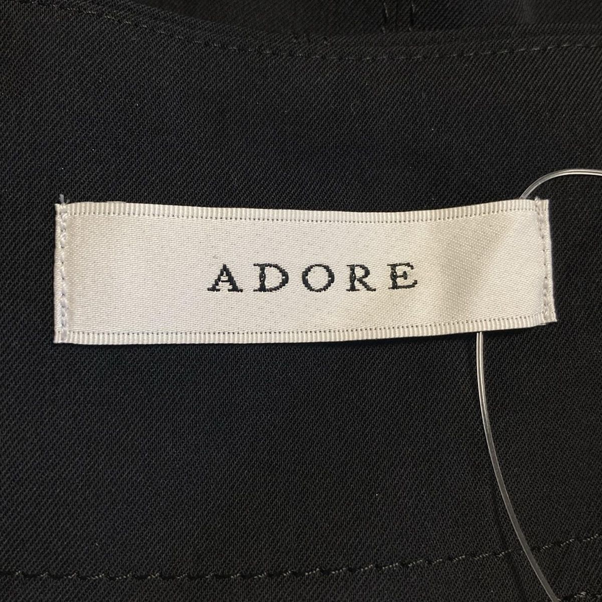ADORE(アドーア) ワンピース サイズ38 M レディース - 黒 Vネック/長袖