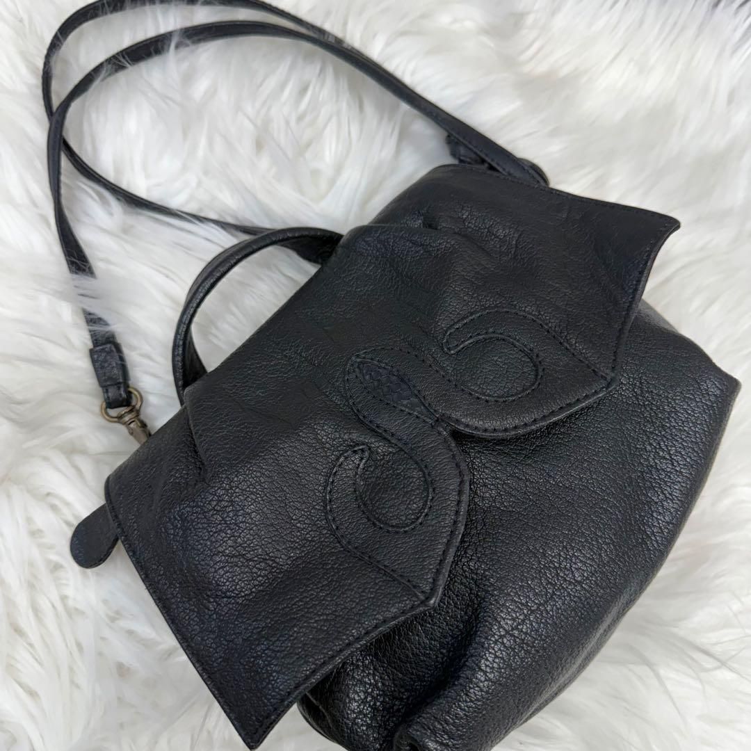 美品✨イビザ　IBIZA シボ革　ハンドバッグ　黒 IBIZA イビサ ロゴレザーハンドバッグ ミニショルダーバッグ トート