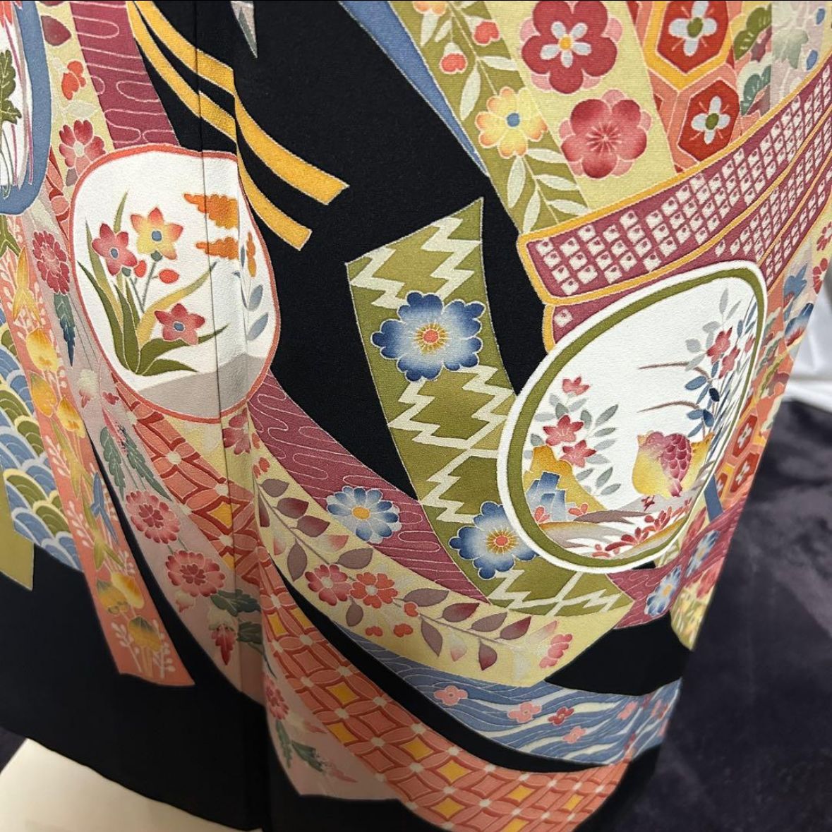 未使用近い 美品 袷 正絹 黒留袖 フルセット 5点 - メルカリ 未使用近い 美品 袷 正絹 黒留袖 フルセット 5点 - メルカリ
