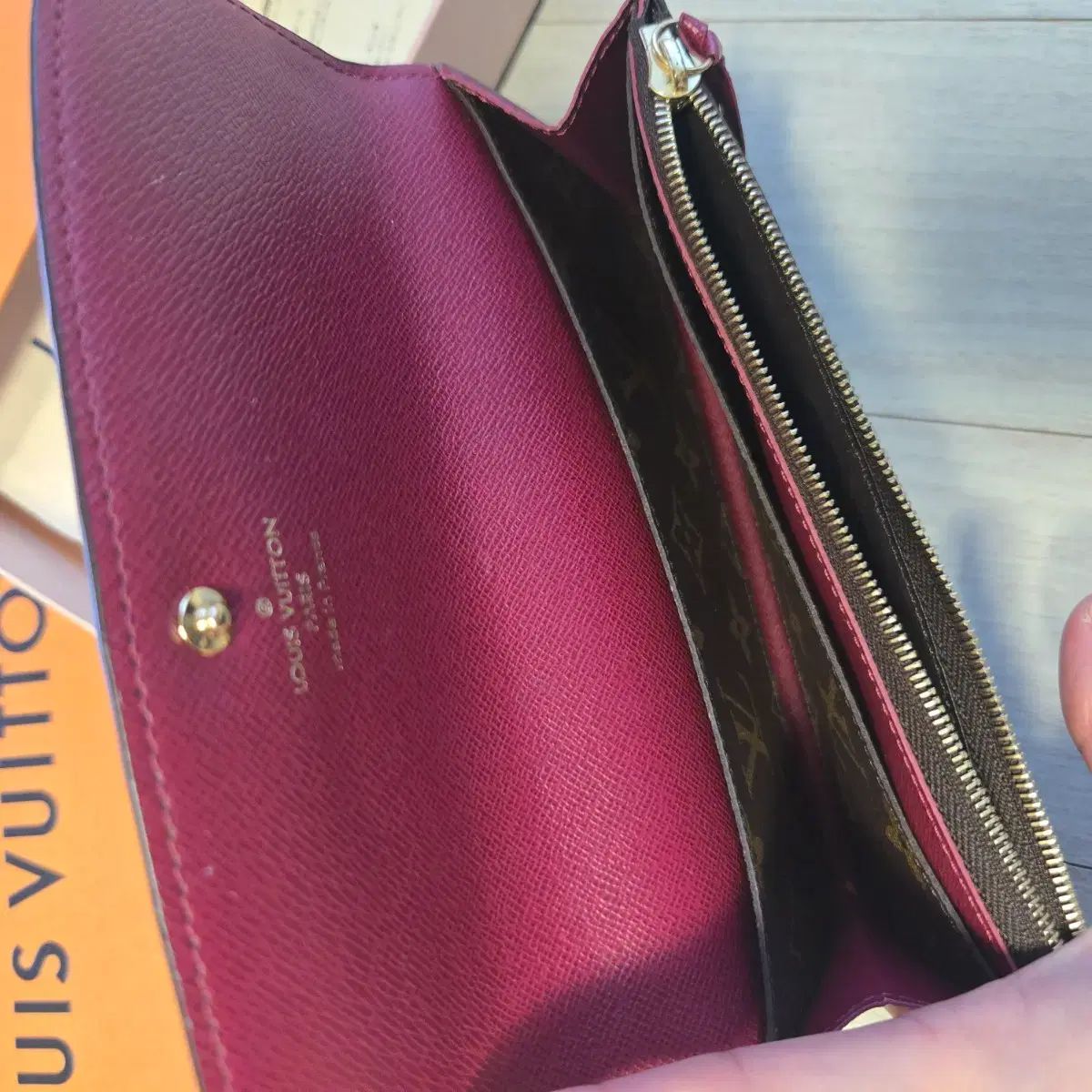  ルイヴィトン モノグラム サラ ウォレット 長財布 長財布 小物