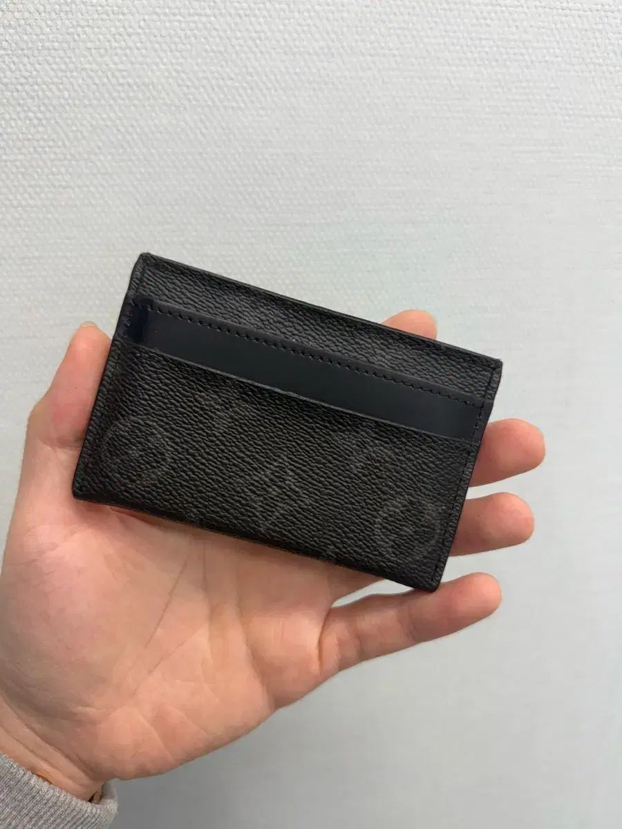 Seven ラグジュアリーショップ ルイヴィトン エクリプス カードウォレット