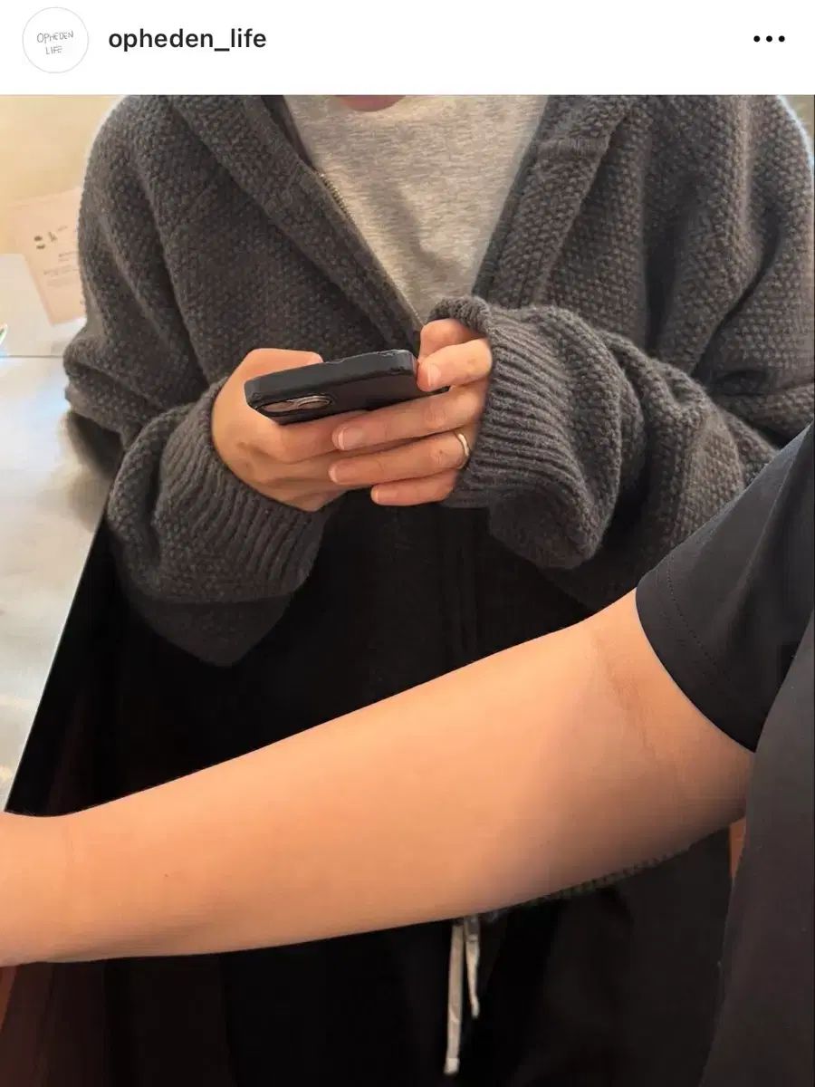 オフェデン ジップアップフーディー opheden knit Zip-up hoodie