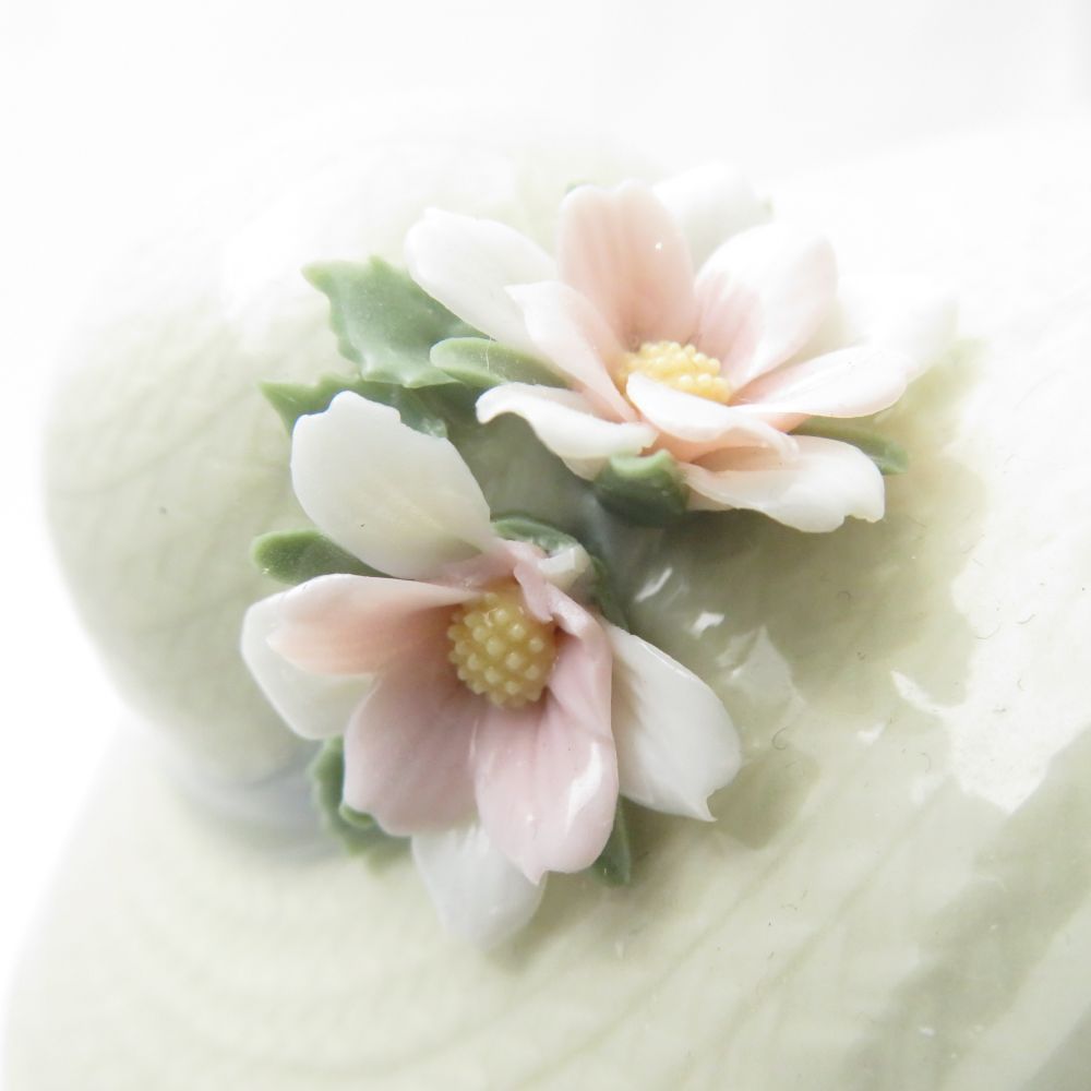 フィギュリン 陶器人形