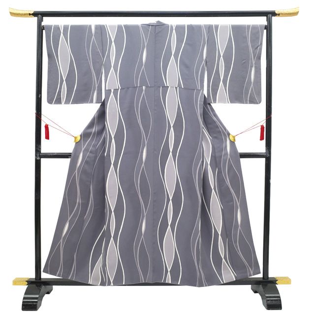 小紋 着物 リサイクル 正絹 袷 手染め グレー モダン ライン 曲線 カジュアル 春 秋 冬 上質 仕立て上がり 身丈158 裄丈66.5 Ｍサイズ みやがわ sb 16768