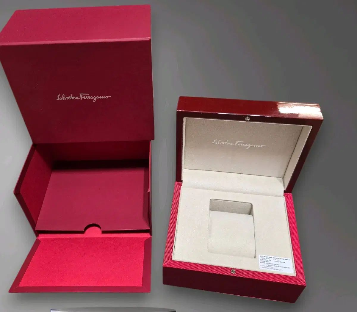 FERRAGAMO フェラガモ 時計 ケース +時計 TAG タグ