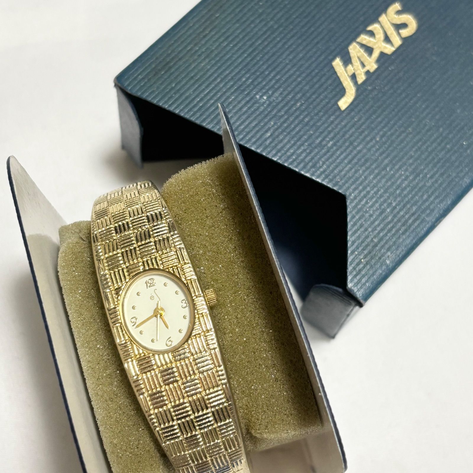 送料無料】J-AXIS/ジェイアクシス/クォーツ腕時計/ホワイト×ゴールド