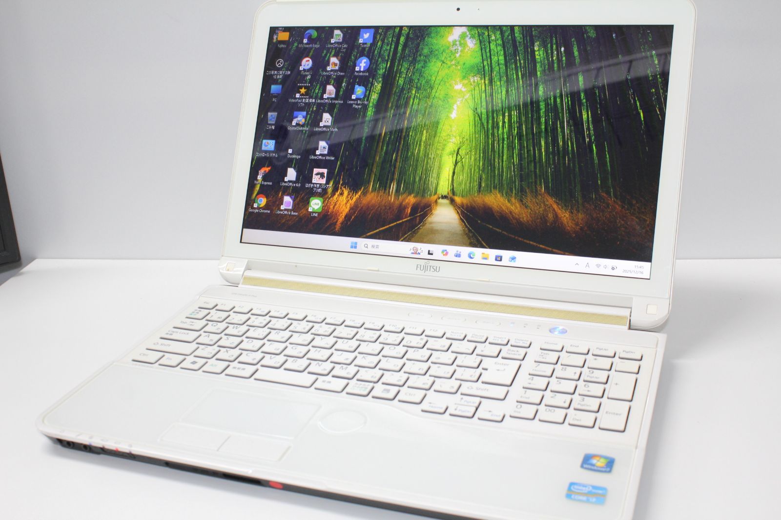 S176 Fujitsuノートパソコンi5メモリ8G高速Window11オフィス 富士通