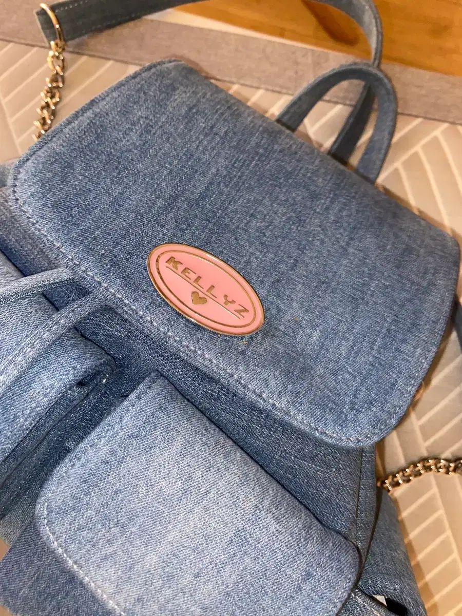 ケリーズ ケリーINソウル バックパック デニム パールストラップも
