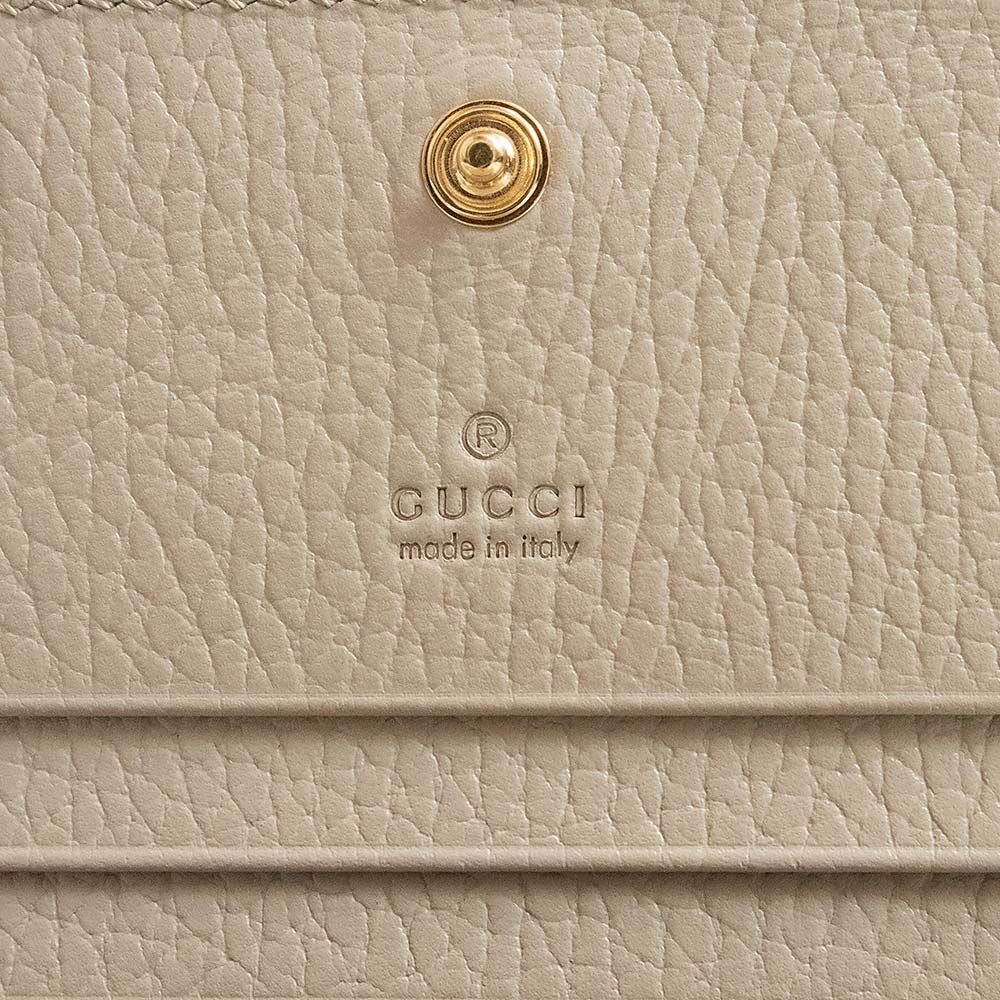 ✨GUCCI グッチ GGキャンバス 二つ折り財布 ベージュホワイト✨ 楽天市場】新品 グッチ 2つ折り財布 GGキャンバス ベージュ×オフ