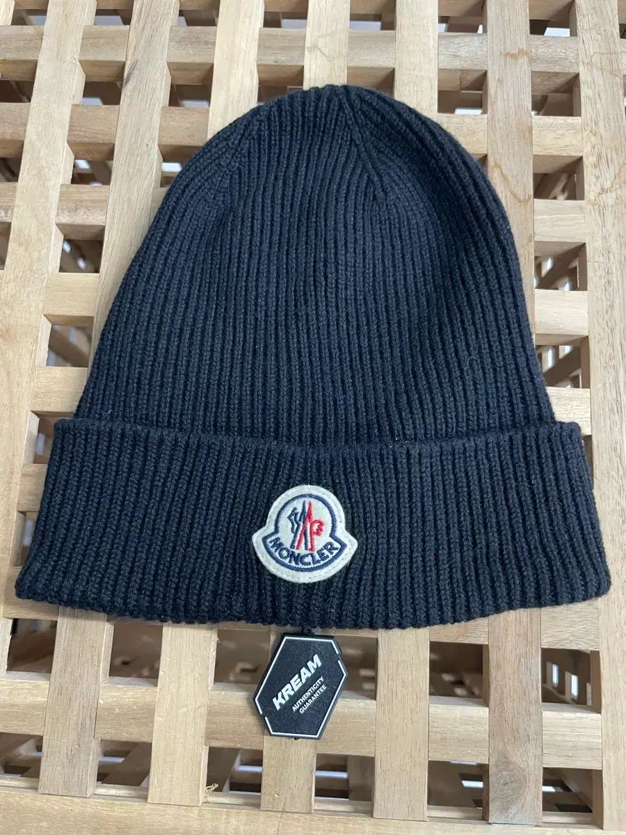 MONCLER モンクレール ロゴワッペン ブラック ウール ビーニー 新品