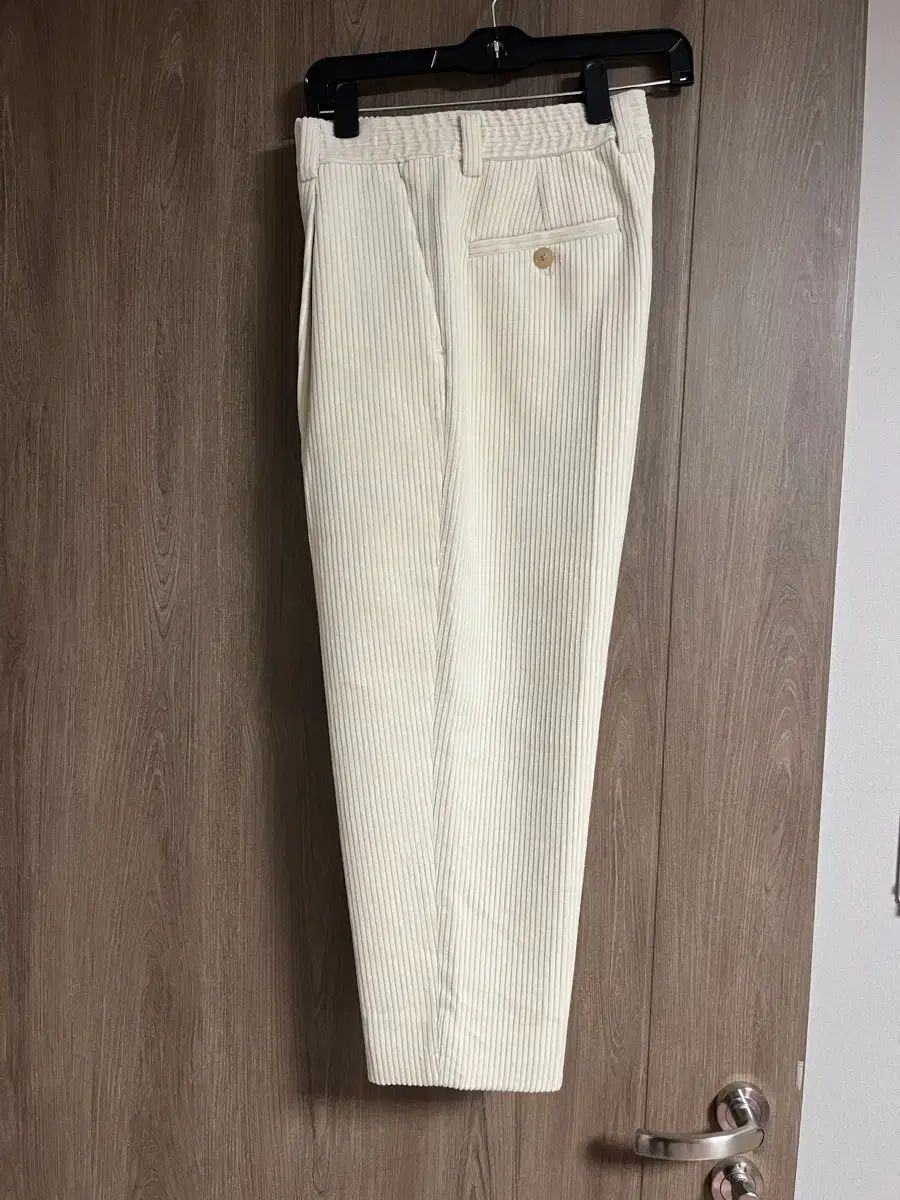 ハンサムシステム アイボリーコーデュロイ ズボン