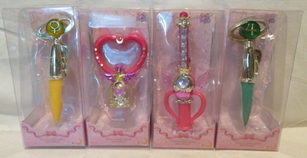 バンダイ セーラームーン25 th ミニチュアリータブレット7 全4種セット