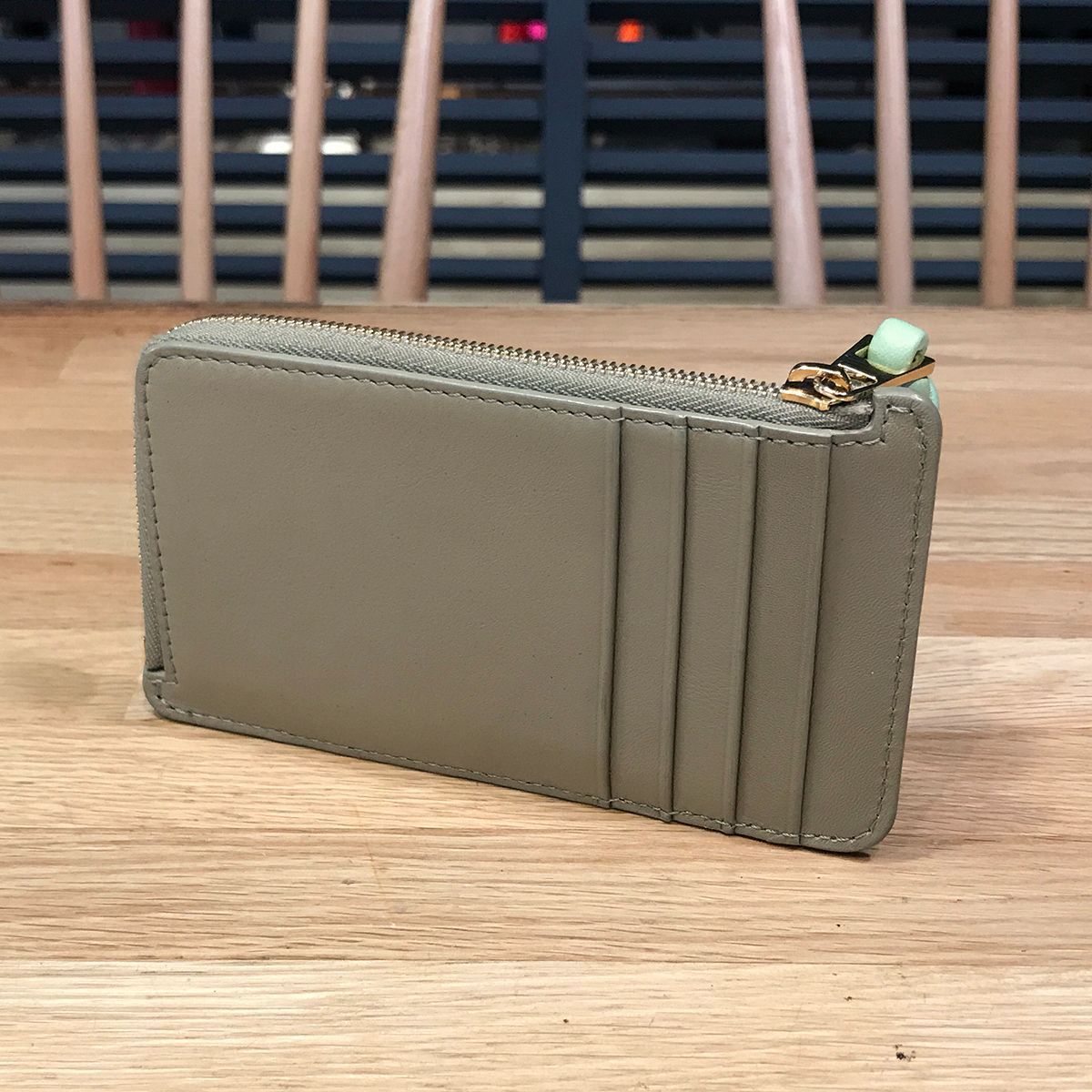 超 ロエベ ノット コインカードホルダー フラグメントケース 小銭入れ グレーグリーン ライムグリーン 14785