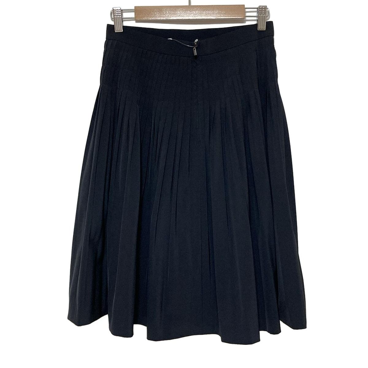 FOXEY YORK フォクシーニューヨーク スカート サイズ40 M レディース - 37020 黒 ひざ丈 プリーツ