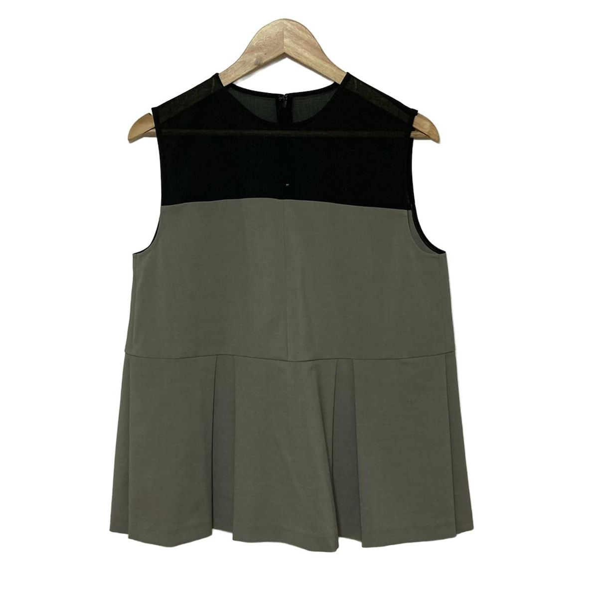 ADORE アドーア ノースリーブカットソー サイズ38 M レディース カーキ 黒 クルーネック シースルー