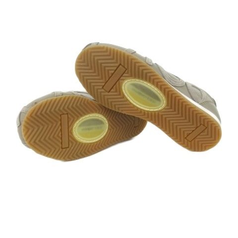 スニーカー レースアップ