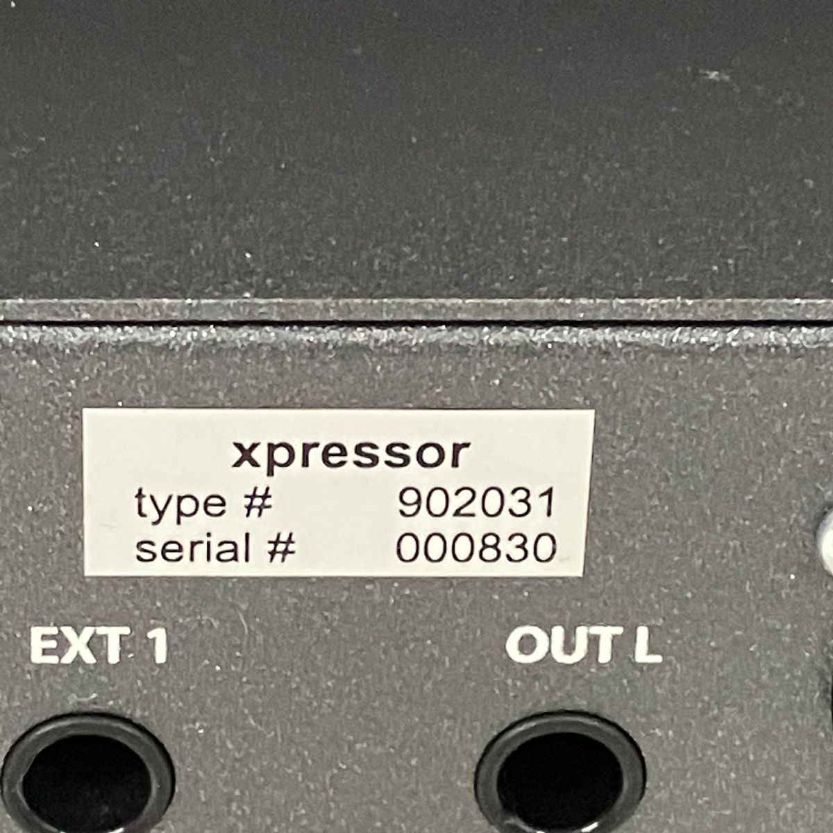 コンプレッサー