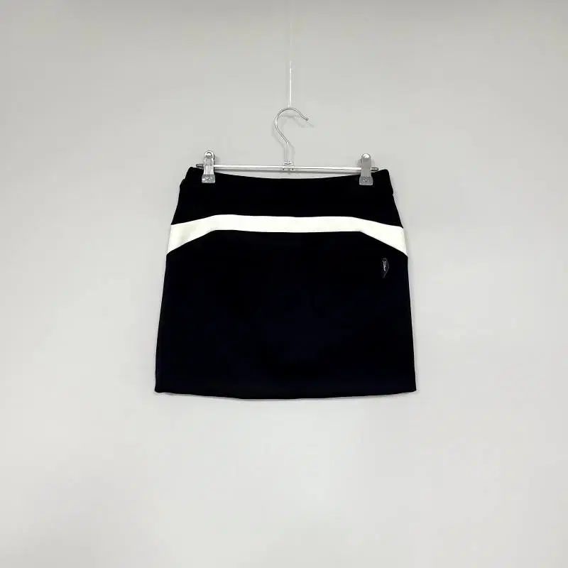 ゴルフスカート