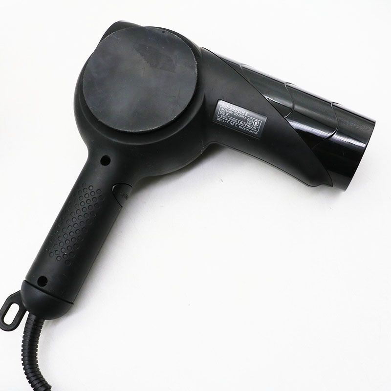 中古並品 LOUVREDO ルーヴルドー 復元ドライヤーPro 漆黒（しっこく