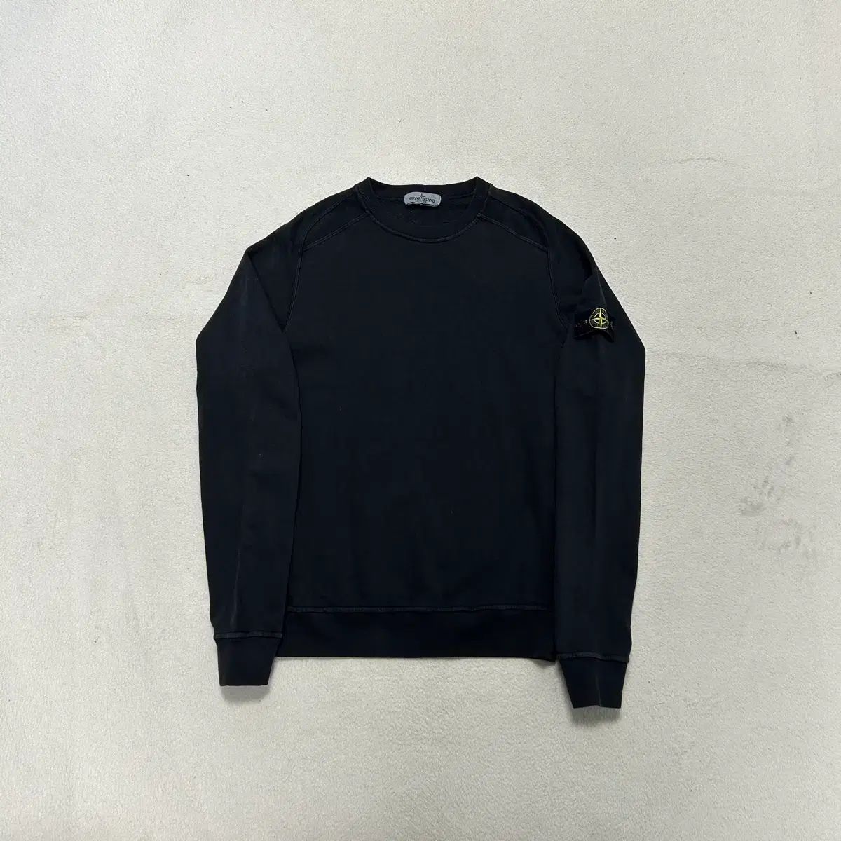  STONE ISLAND ストーンアイランド ブラック スウェット トレーナー スウェット トップス