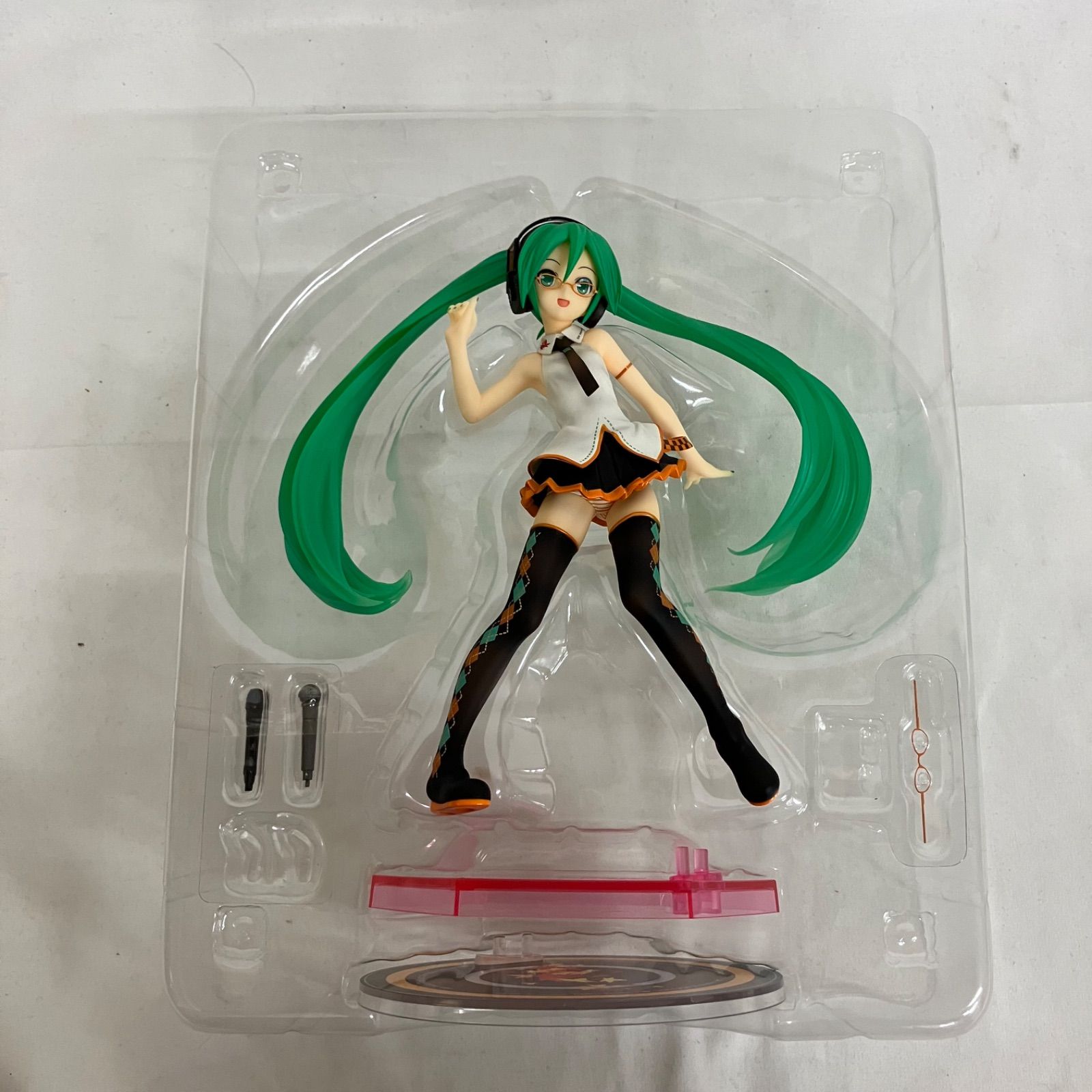 中古 Happyくじ 初音ミク 1/8スケール Lat式 Autumn Ver フィギュア